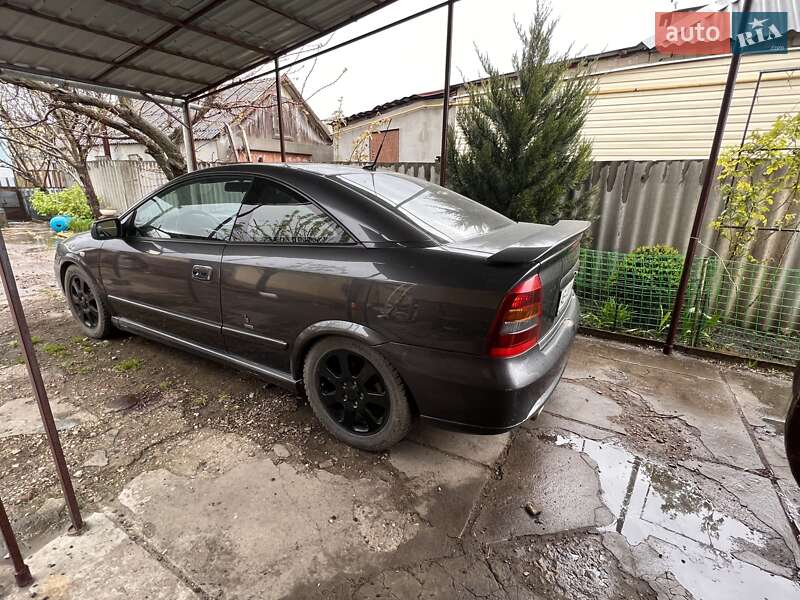 Купе Opel Astra 2001 в Павлограді