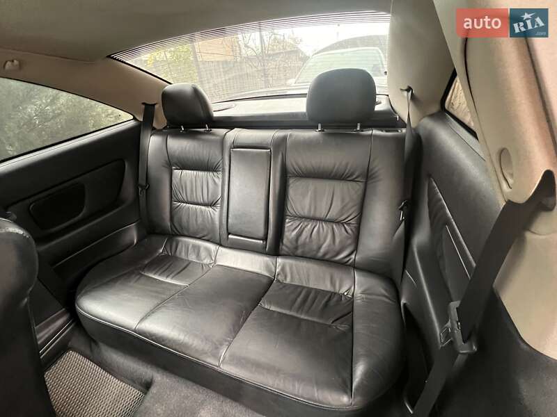 Купе Opel Astra 2001 в Павлограді