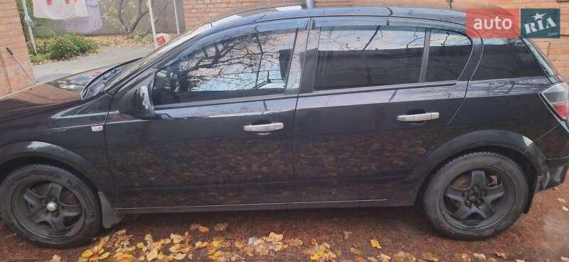 Хэтчбек Opel Astra 2010 в Кропивницком