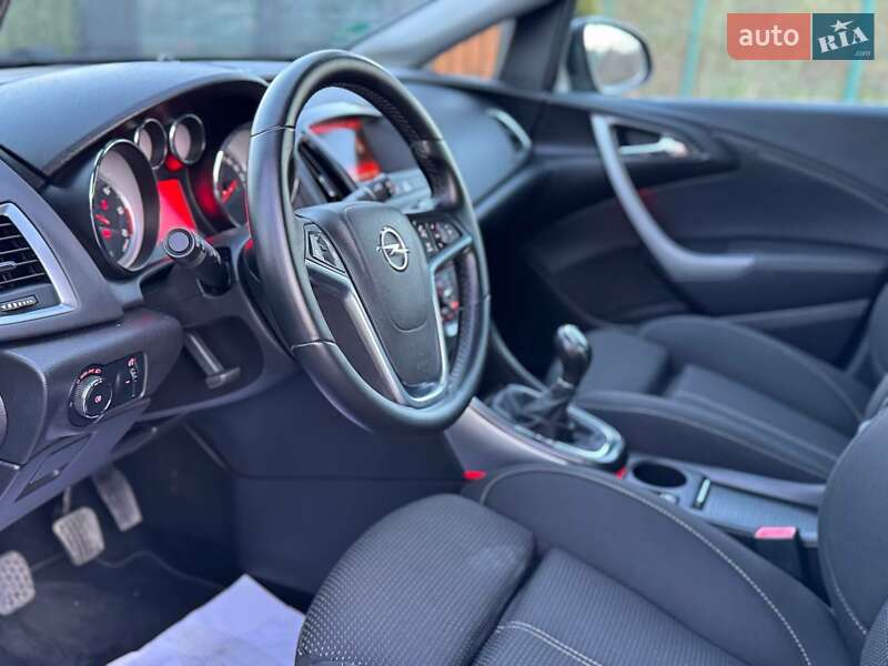 Универсал Opel Astra 2015 в Дрогобыче фото 54 Универсал Opel Astra 2015 в Дрогобыче