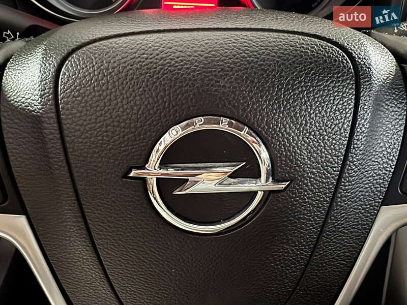 Универсал Opel Astra 2015 в Дрогобыче фото 106 Универсал Opel Astra 2015 в Дрогобыче