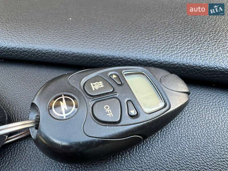 Универсал Opel Astra 2015 в Дрогобыче фото 147 Универсал Opel Astra 2015 в Дрогобыче