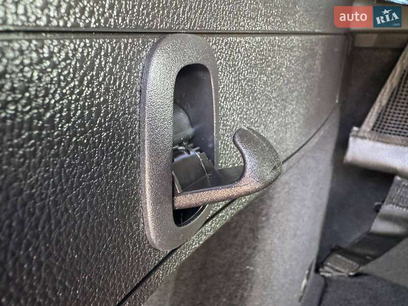 Универсал Opel Astra 2015 в Дрогобыче фото 150 Универсал Opel Astra 2015 в Дрогобыче