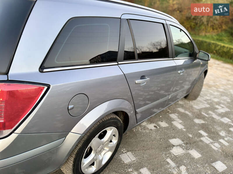 Универсал Opel Astra 2005 в Золочеве фото 12 Универсал Opel Astra 2005 в Золочеве