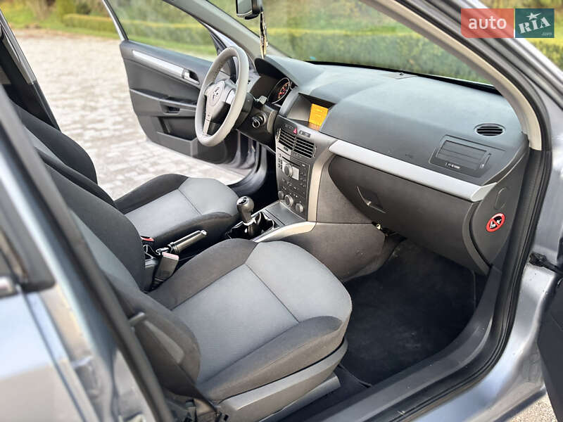 Универсал Opel Astra 2005 в Золочеве фото 59 Универсал Opel Astra 2005 в Золочеве