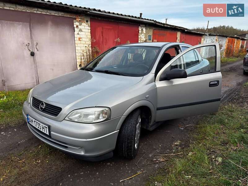 Седан Opel Astra 2008 в Житомире фото 13 Седан Opel Astra 2008 в Житомире