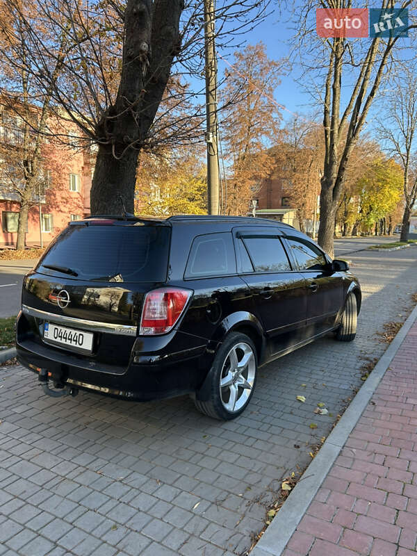 Універсал Opel Astra 2008 в Могилів-Подільському