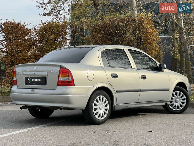 Седан Opel Astra 2006 в Києві фото 23 Седан Opel Astra 2006 в Києві