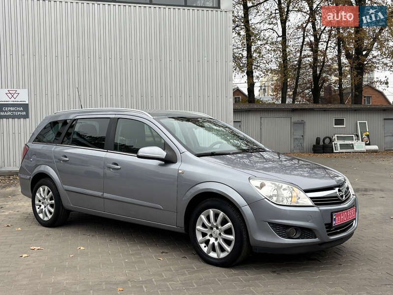 Универсал Opel Astra 2008 в Виннице