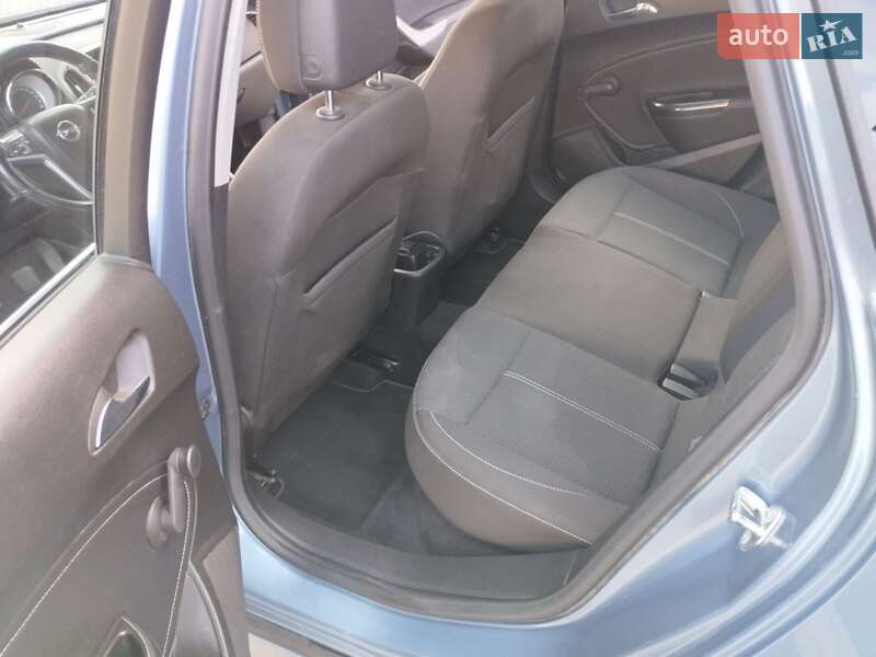 Хэтчбек Opel Astra 2010 в Калуше