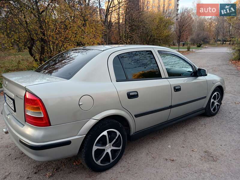 Седан Opel Astra 2007 в Тернополе фото 9 Седан Opel Astra 2007 в Тернополе