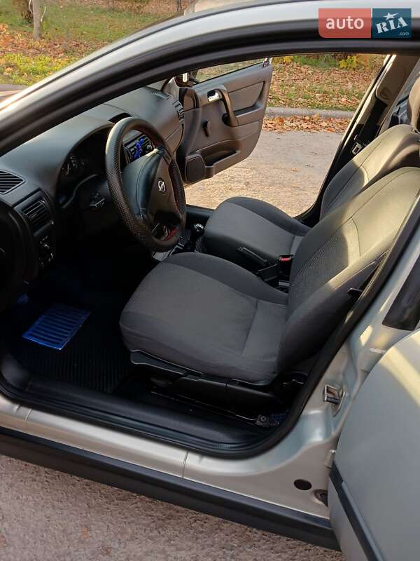 Седан Opel Astra 2007 в Тернополе фото 13 Седан Opel Astra 2007 в Тернополе