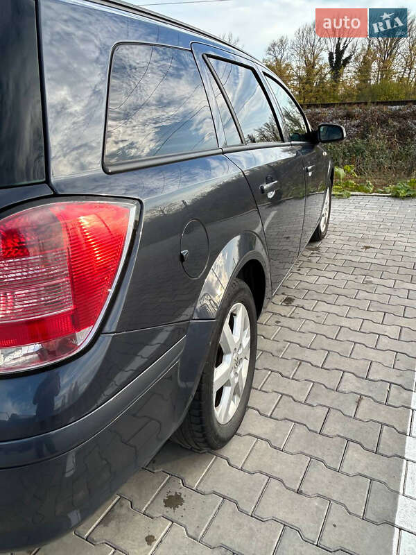 Универсал Opel Astra 2009 в Виноградове фото 8 Универсал Opel Astra 2009 в Виноградове