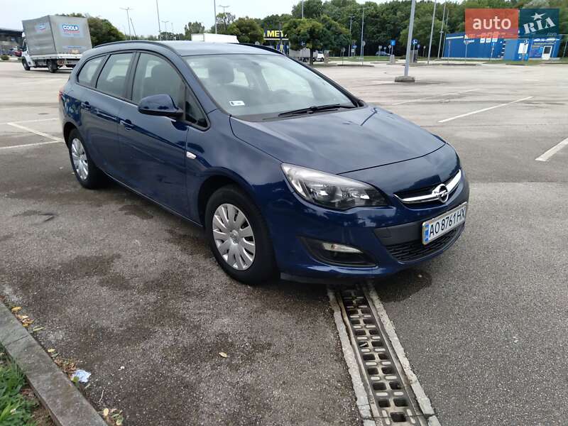 Универсал Opel Astra 2015 в Осии фото 25 Универсал Opel Astra 2015 в Осии