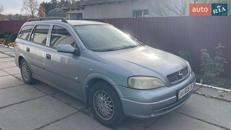 Універсал Opel Astra 2003 в Березані