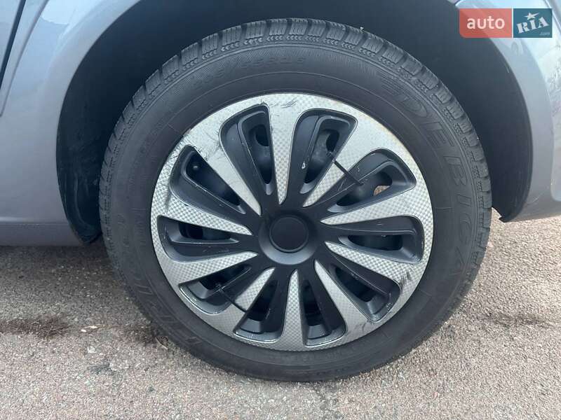 Хэтчбек Opel Astra 2006 в Киеве