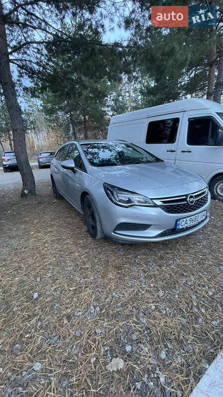 Opel Astra 2017