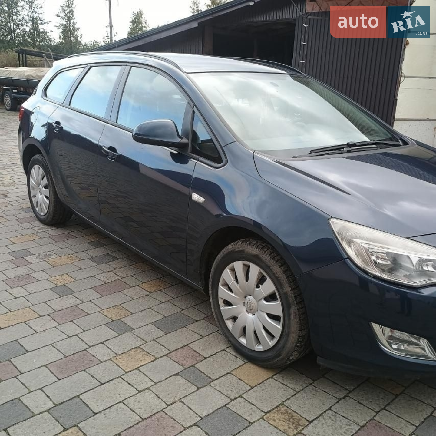 2011 Opel Astra - мініатюра 2