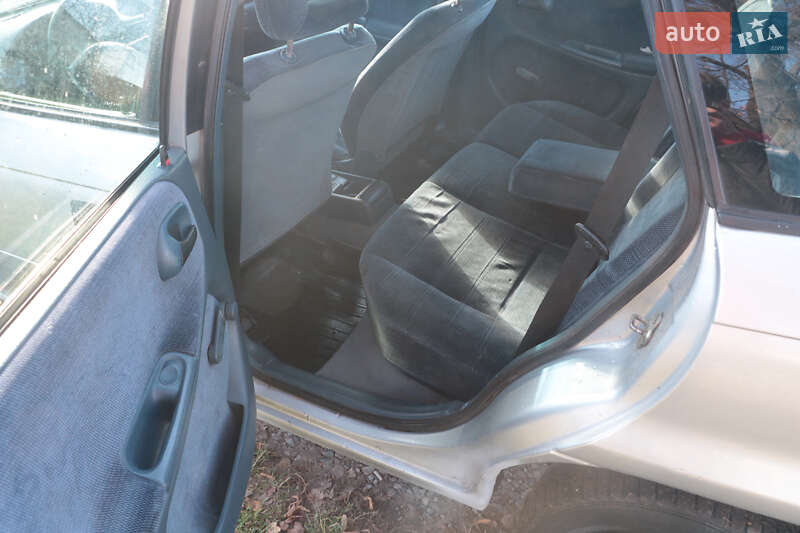 Седан Opel Astra 1992 в Сквире