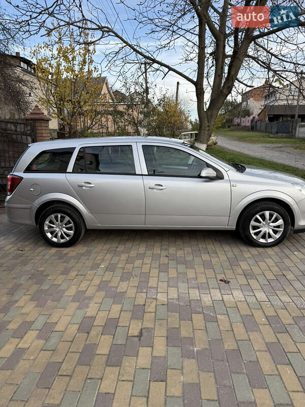 Универсал Opel Astra 2009 в Шепетовке фото 4 Универсал Opel Astra 2009 в Шепетовке
