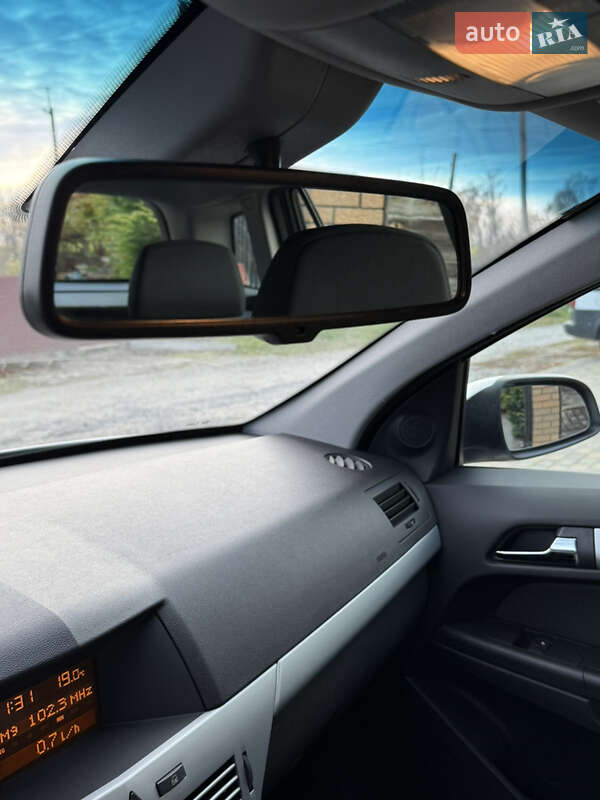 Универсал Opel Astra 2009 в Шепетовке фото 14 Универсал Opel Astra 2009 в Шепетовке