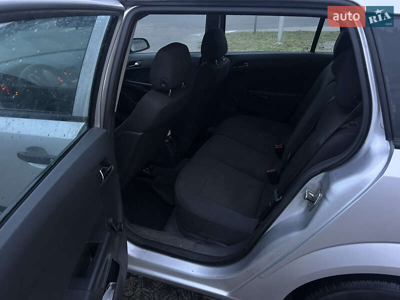 Универсал Opel Astra 2009 в Луцке фото 12 Универсал Opel Astra 2009 в Луцке