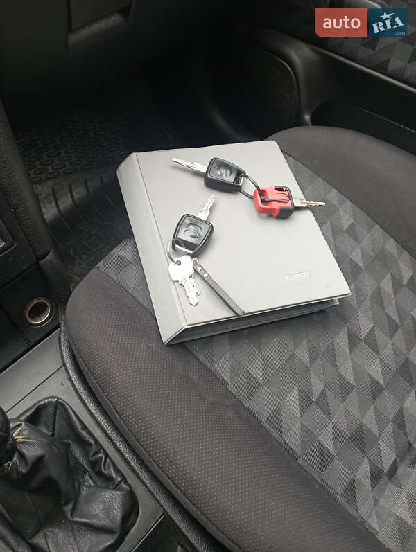 Хэтчбек Opel Astra 1998 в Тернополе