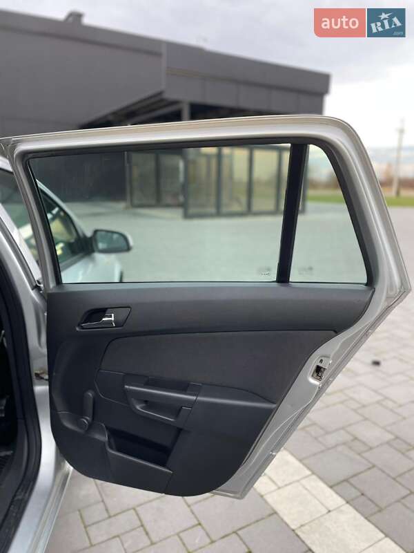 Универсал Opel Astra 2009 в Рожнятове фото 15 Универсал Opel Astra 2009 в Рожнятове