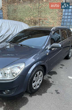 Універсал Opel Astra 2007 в Софіївській Борщагівці