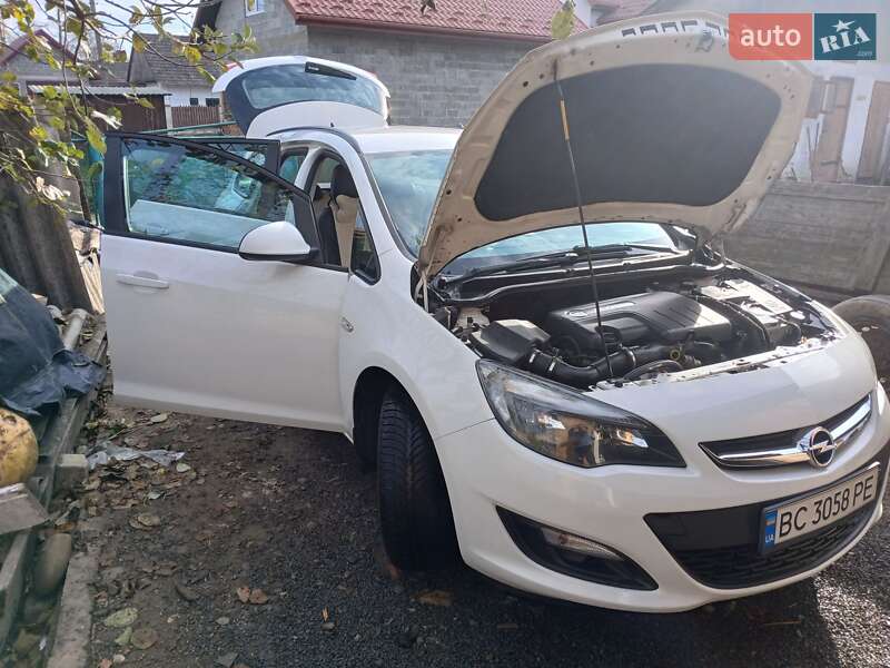 Универсал Opel Astra 2015 в Стрые фото 28 Универсал Opel Astra 2015 в Стрые
