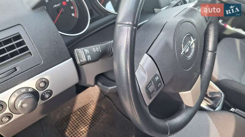 Универсал Opel Astra 2009 в Бахмаче