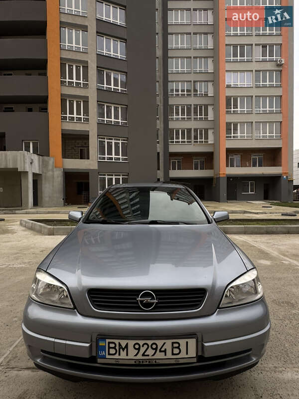 Седан Opel Astra 2008 в Сумах