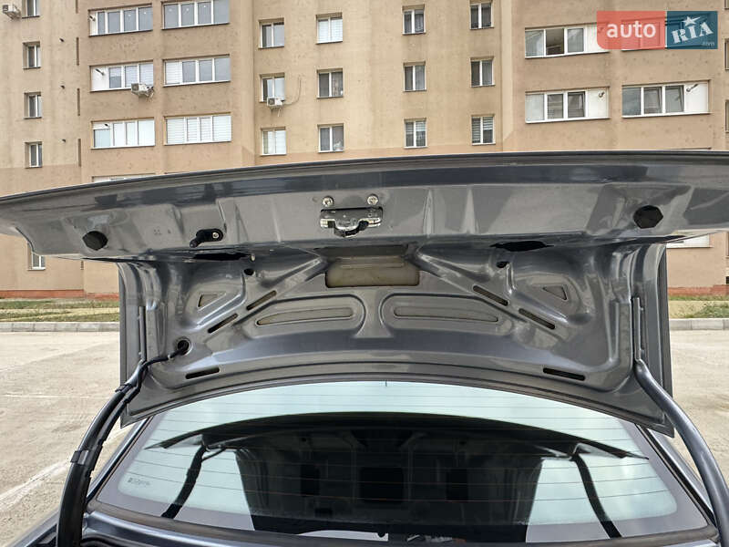 Седан Opel Astra 2008 в Сумах