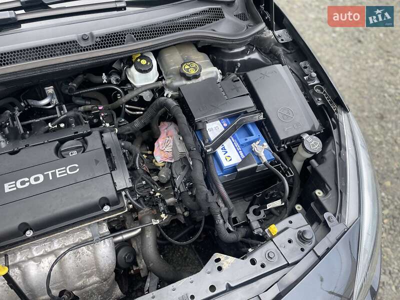 Універсал Opel Astra 2014 в Сумах