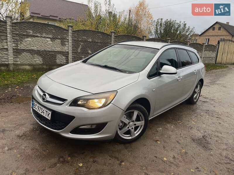 Opel Astra 2014