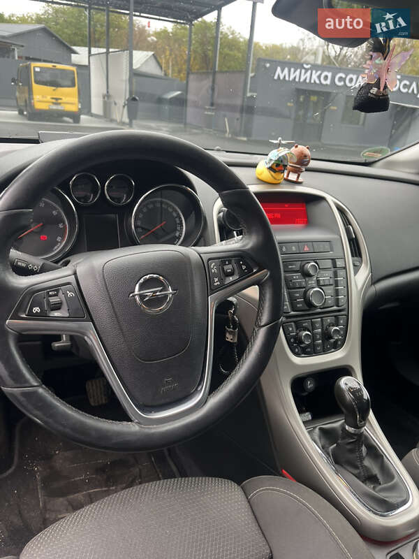 Універсал Opel Astra 2012 в Білій Церкві фото 12 Універсал Opel Astra 2012 в Білій Церкві