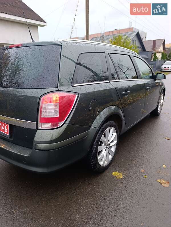 Универсал Opel Astra 2009 в Луцке фото 25 Универсал Opel Astra 2009 в Луцке