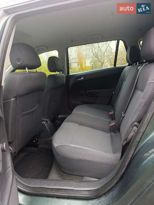 Универсал Opel Astra 2009 в Луцке фото 49 Универсал Opel Astra 2009 в Луцке