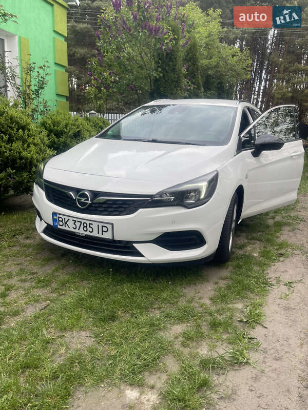 Універсал Opel Astra 2021 в Радивиліві фото Універсал Opel Astra 2021 в Радивиліві