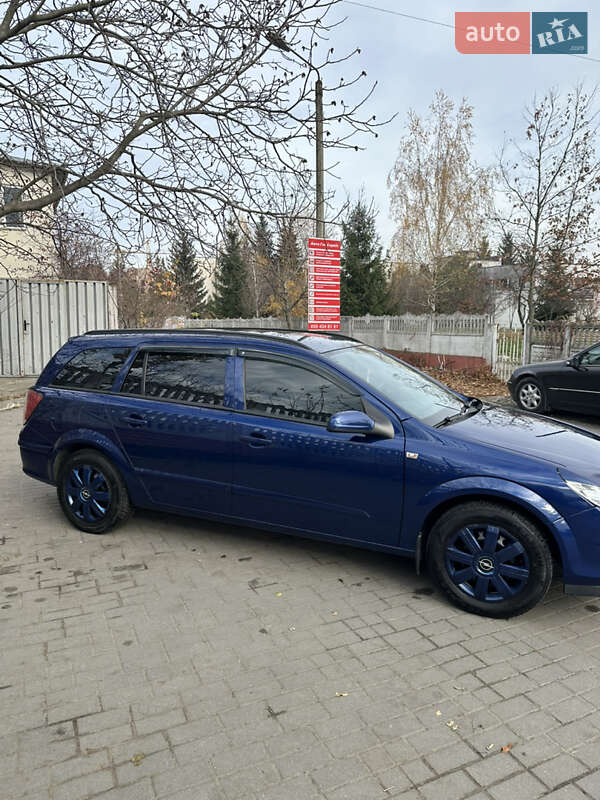 Універсал Opel Astra 2007 в Києві