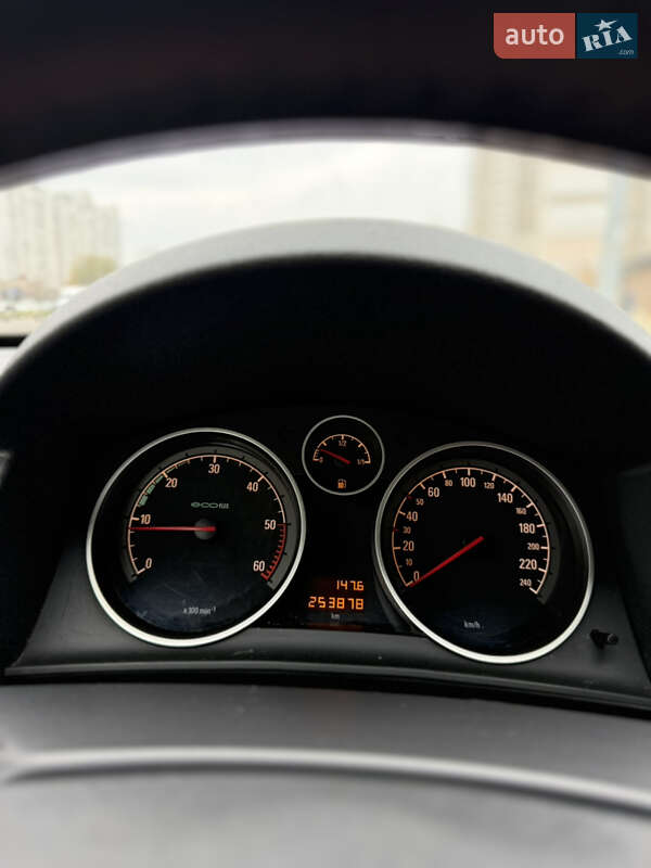 Хэтчбек Opel Astra 2008 в Киеве фото 13 Хэтчбек Opel Astra 2008 в Киеве