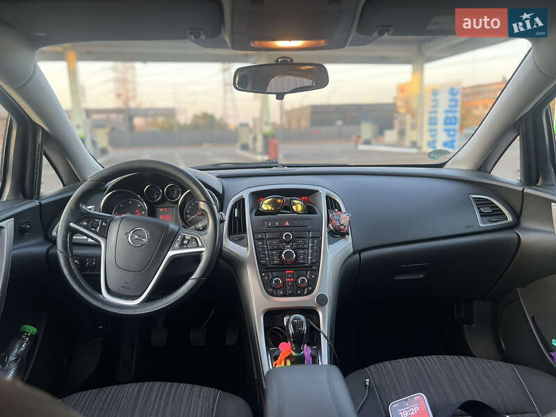 Універсал Opel Astra 2011 в Кривому Розі фото 7 Універсал Opel Astra 2011 в Кривому Розі