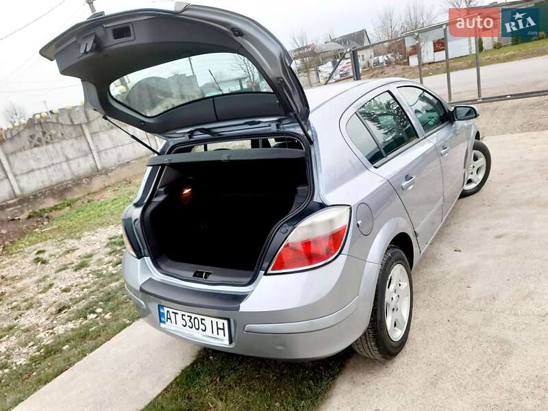 Хэтчбек Opel Astra 2007 в Снятине фото 16 Хэтчбек Opel Astra 2007 в Снятине