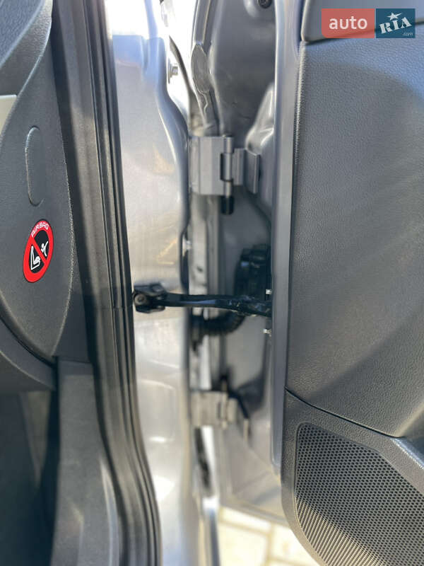 Универсал Opel Astra 2009 в Луцке фото 46 Универсал Opel Astra 2009 в Луцке