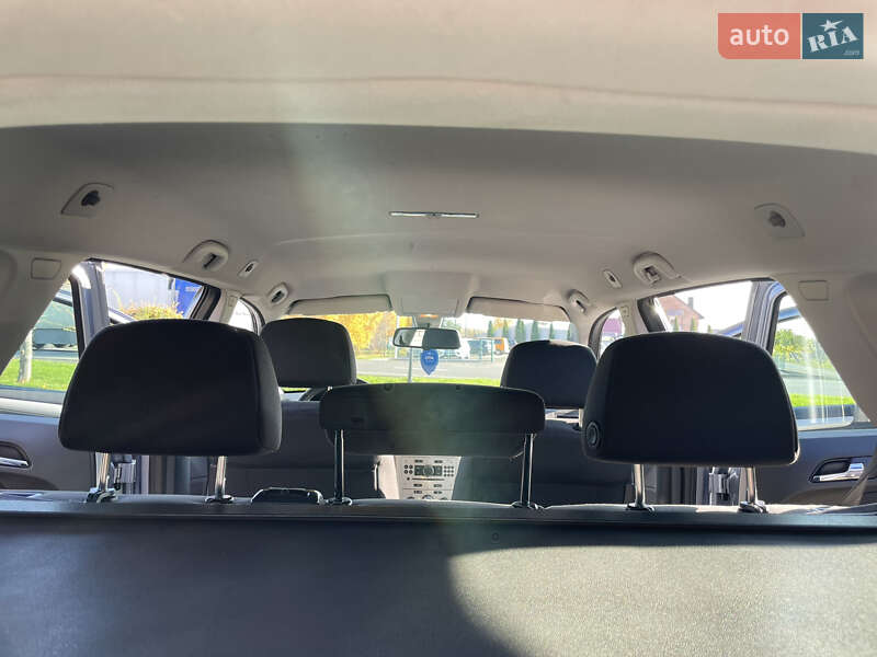 Универсал Opel Astra 2009 в Луцке фото 54 Универсал Opel Astra 2009 в Луцке