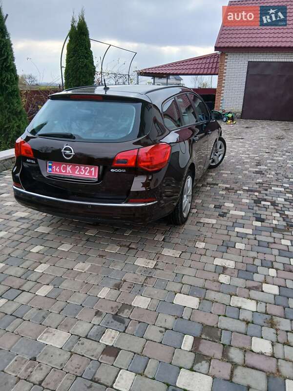 Универсал Opel Astra 2012 в Христиновке фото 14 Универсал Opel Astra 2012 в Христиновке