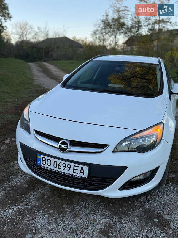 Универсал Opel Astra 2015 в Тернополе фото 4 Универсал Opel Astra 2015 в Тернополе