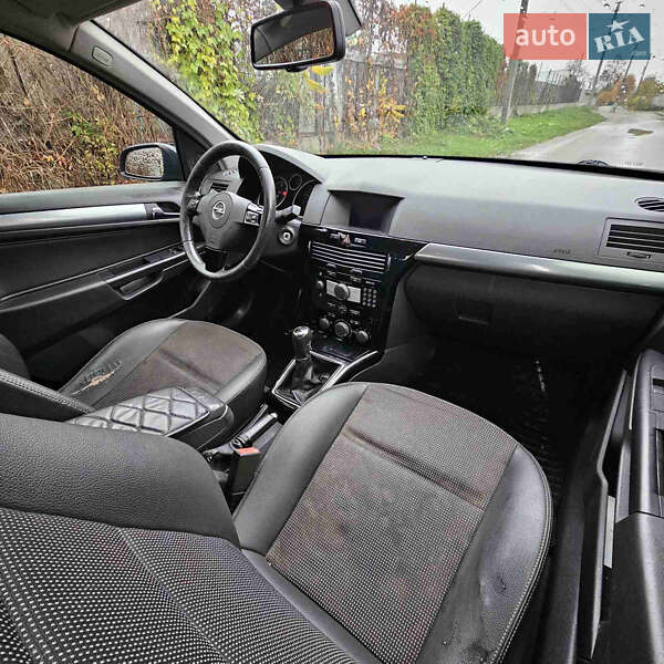 Універсал Opel Astra 2007 в Києві