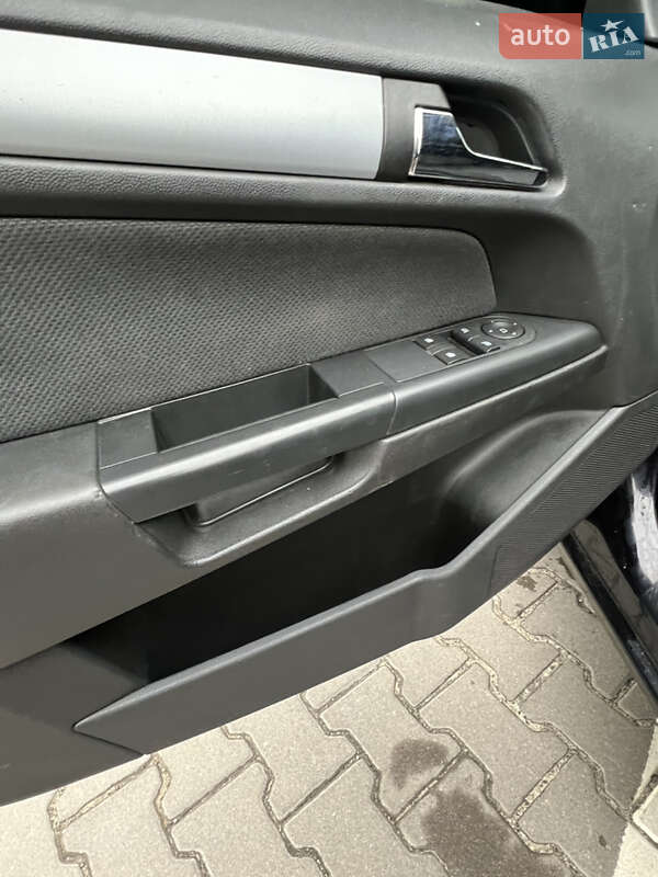 Универсал Opel Astra 2005 в Киеве фото 20 Универсал Opel Astra 2005 в Киеве