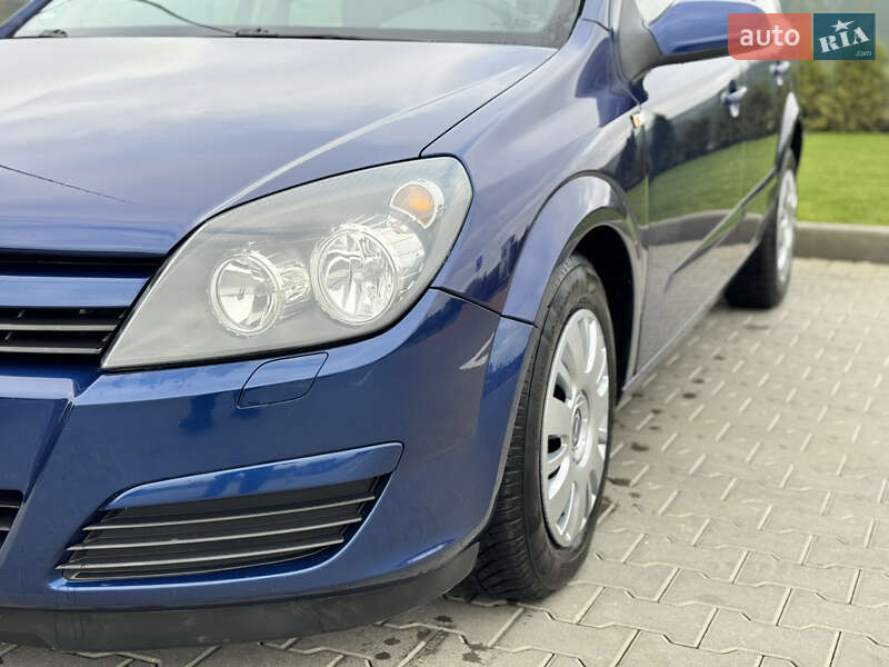 Універсал Opel Astra 2005 в Вінниці